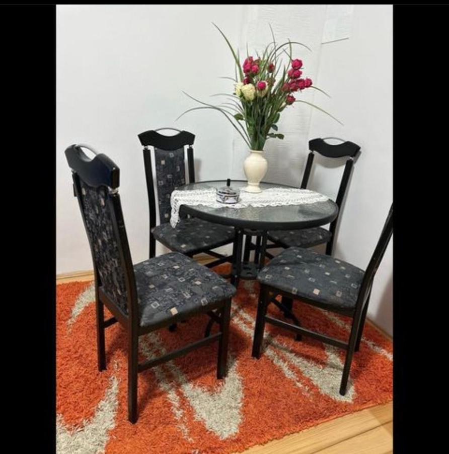 Almira Mujcic Apartment Sarajevo Bagian luar foto